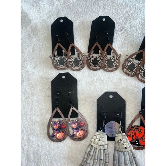 7 new, Halloween themed earrings - Picture 2 of 3